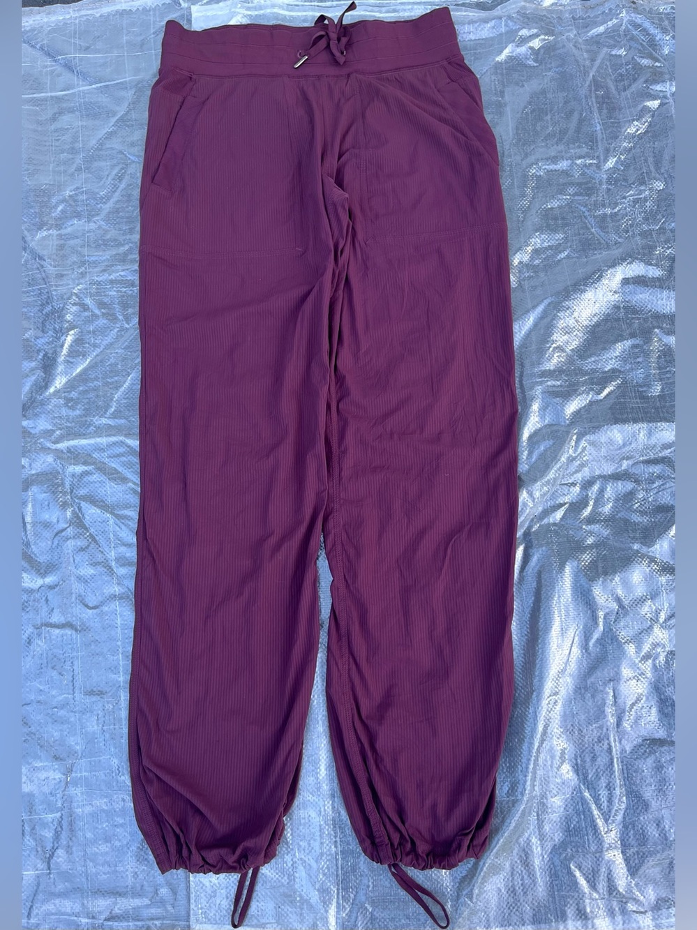 Lululemon women’s dance studio pants sz 8
